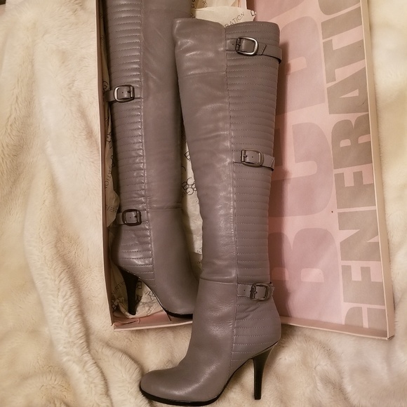 BCBGeneration Shoes - BCBGeneration Over the knee boots